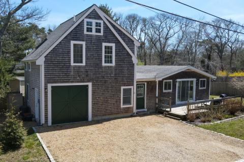 Single Family Home For Sale in Vineyard Haven #41909